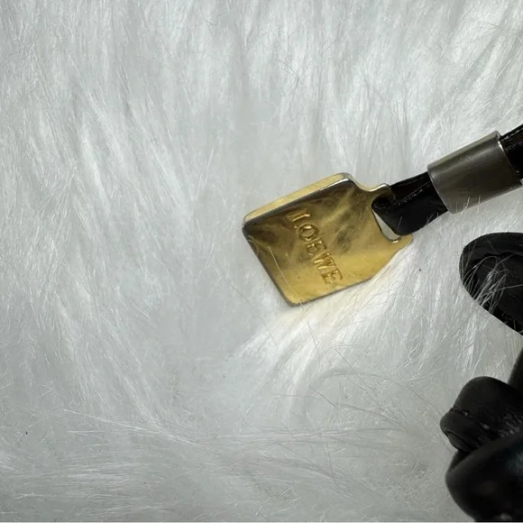 Loewe Black Leather Crossbody Bag with Textured Finish - Picture 8 of 15